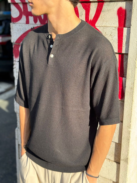 T-shirt a Filo Con Bottoni W318