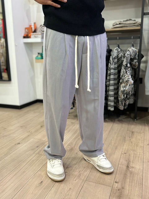 Pantalone liscio fondo ampio 094