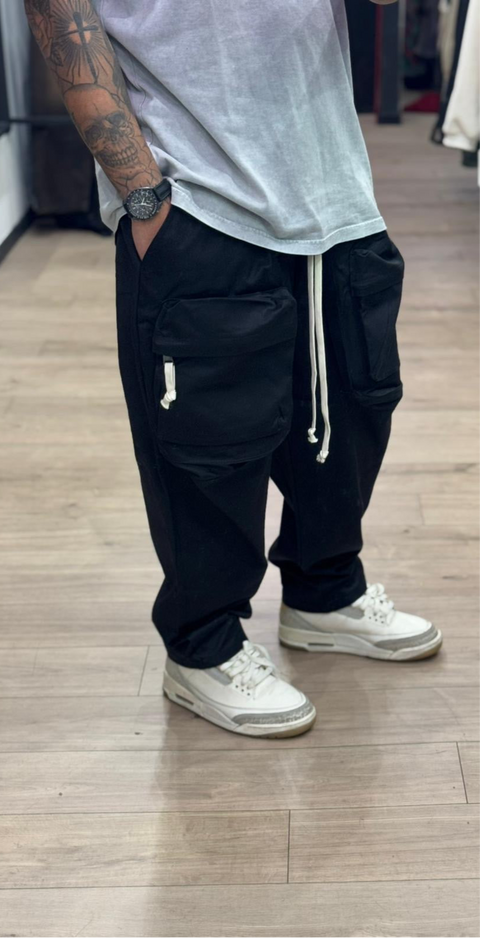 Pantalone cargo frontale 03