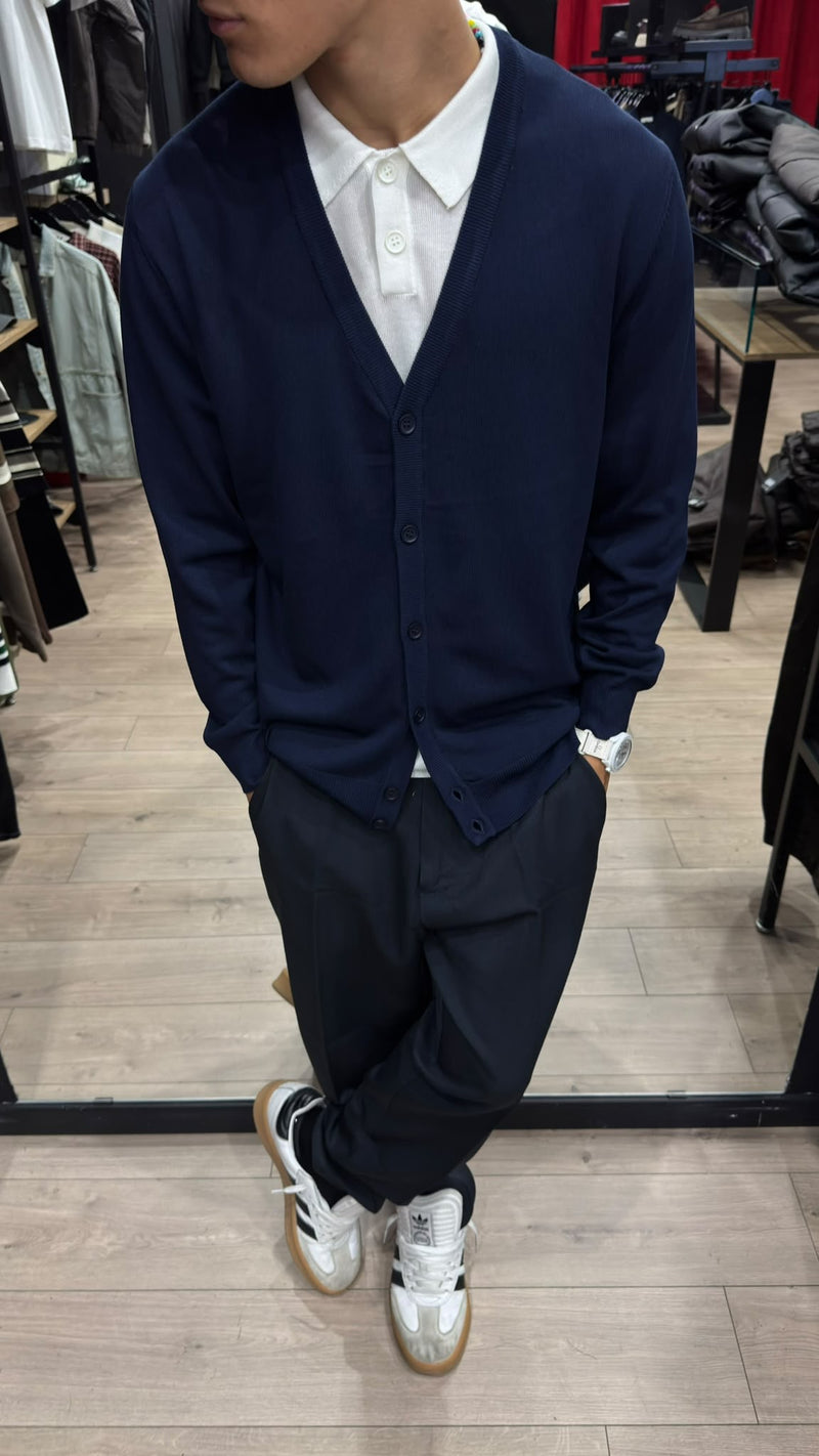 Cardigan Classic Modern
