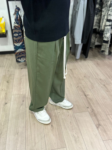 Pantalone liscio fondo ampio 094
